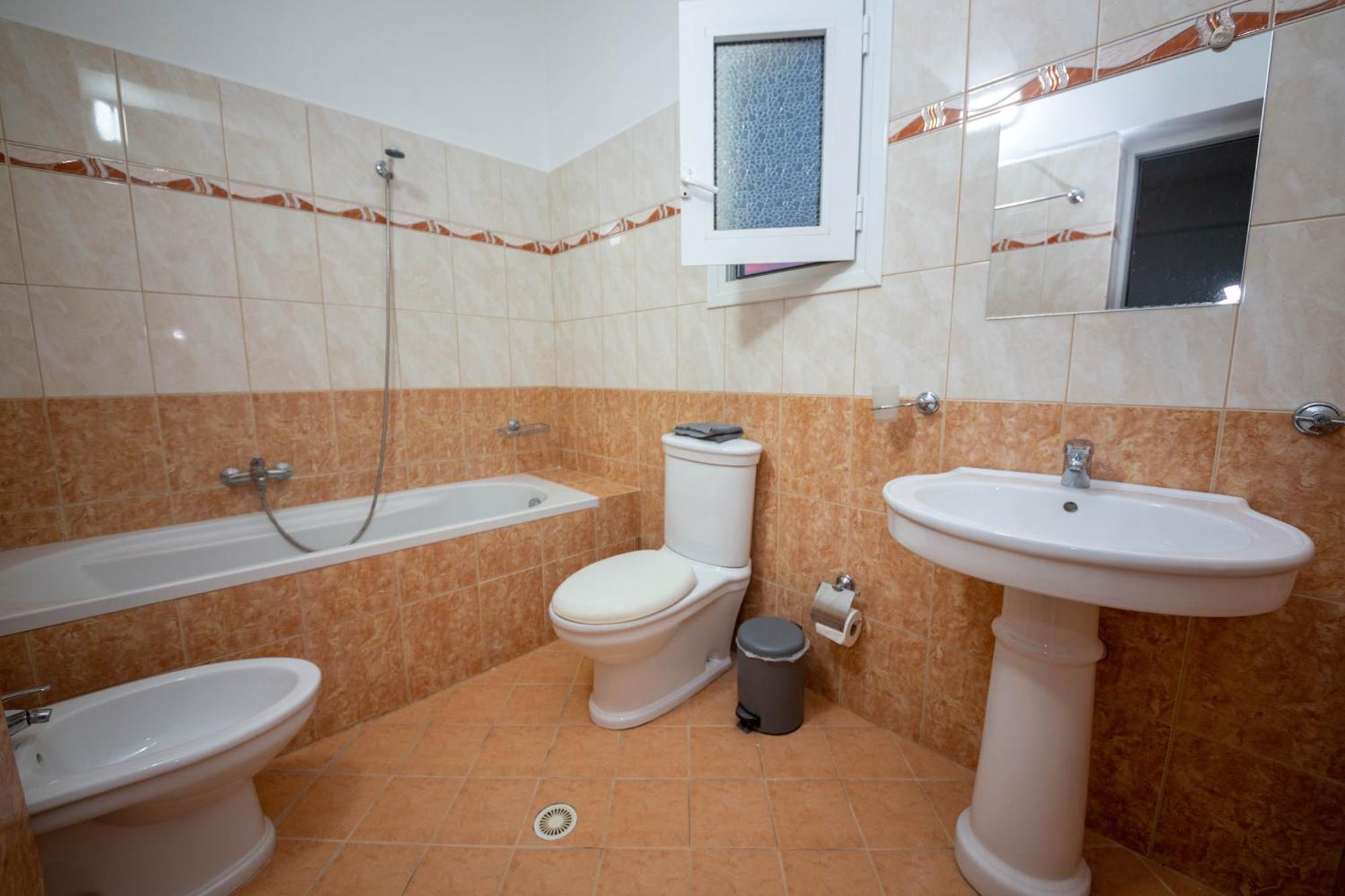 Vila Era Ksamil Bilik gambar