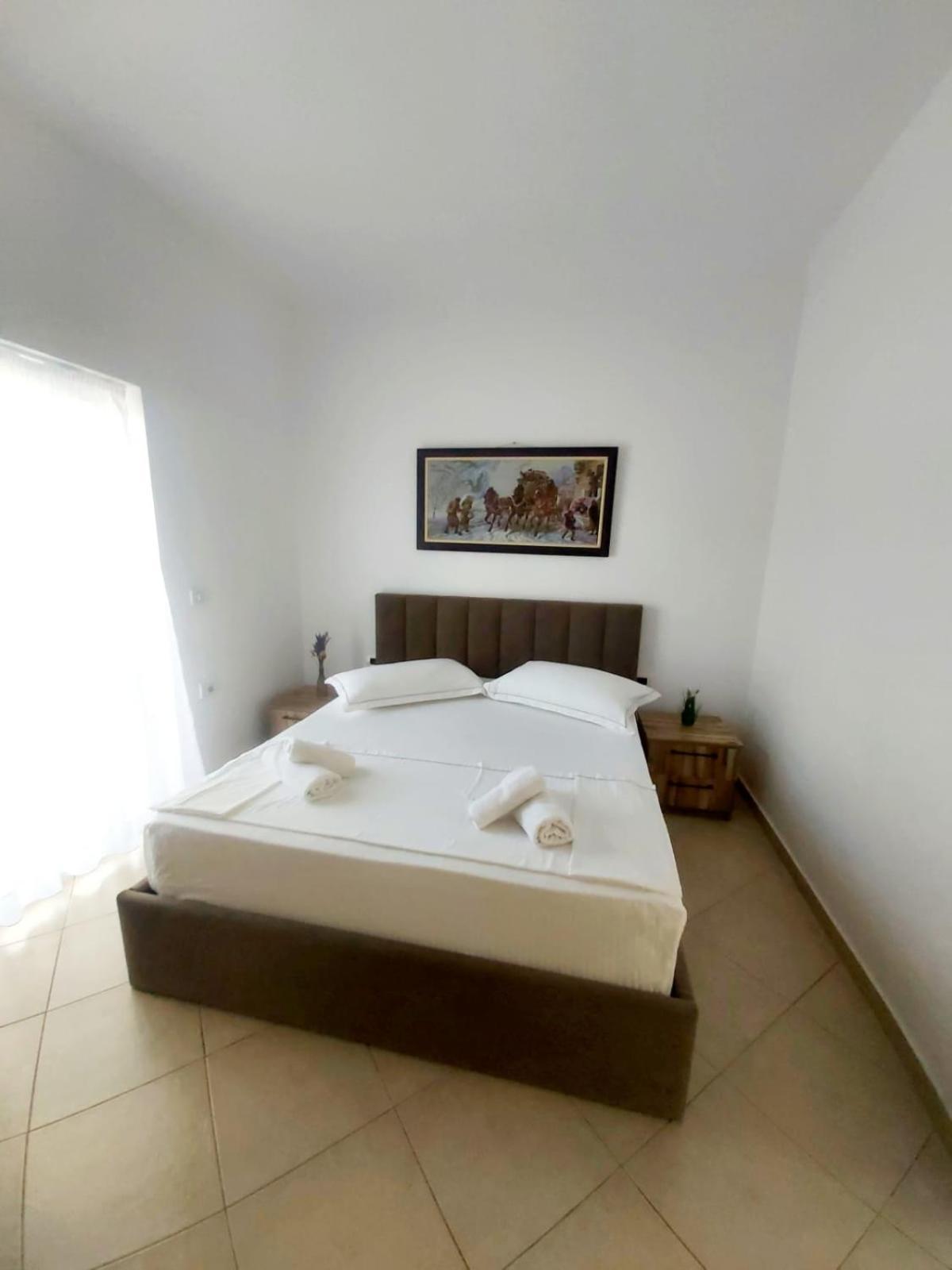 Vila Era Ksamil Luaran gambar